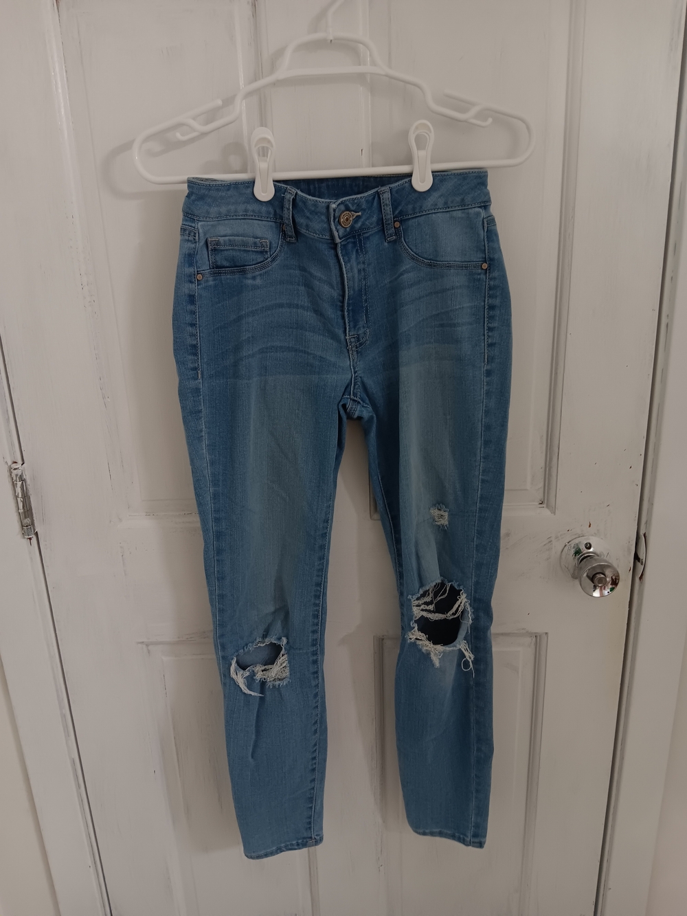 REWASH Distressed Light Blue Women’s Skinny Jeans